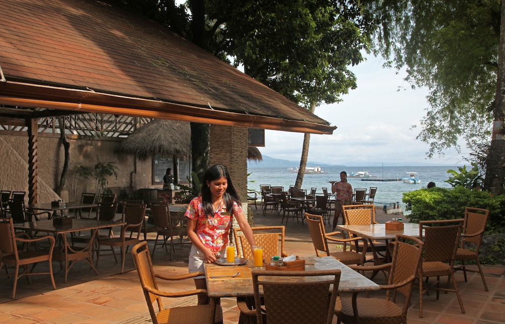 El Galleon Beach Resort Asia Divers 55/68