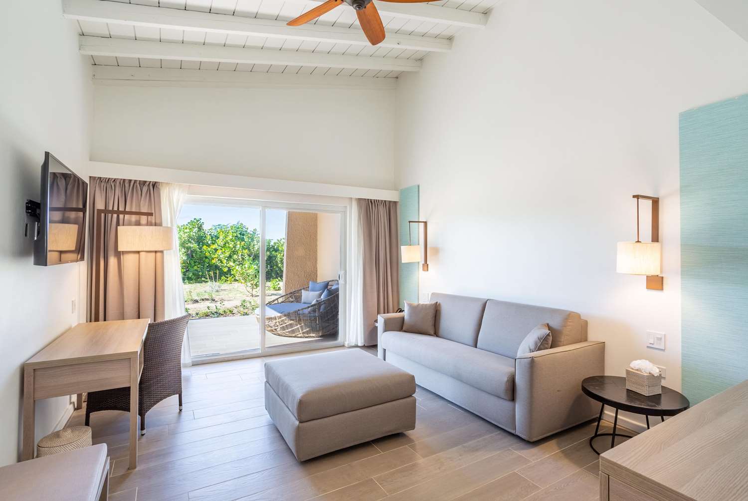 Wyndham Tortola BVI Lambert Beach Resort 11/47