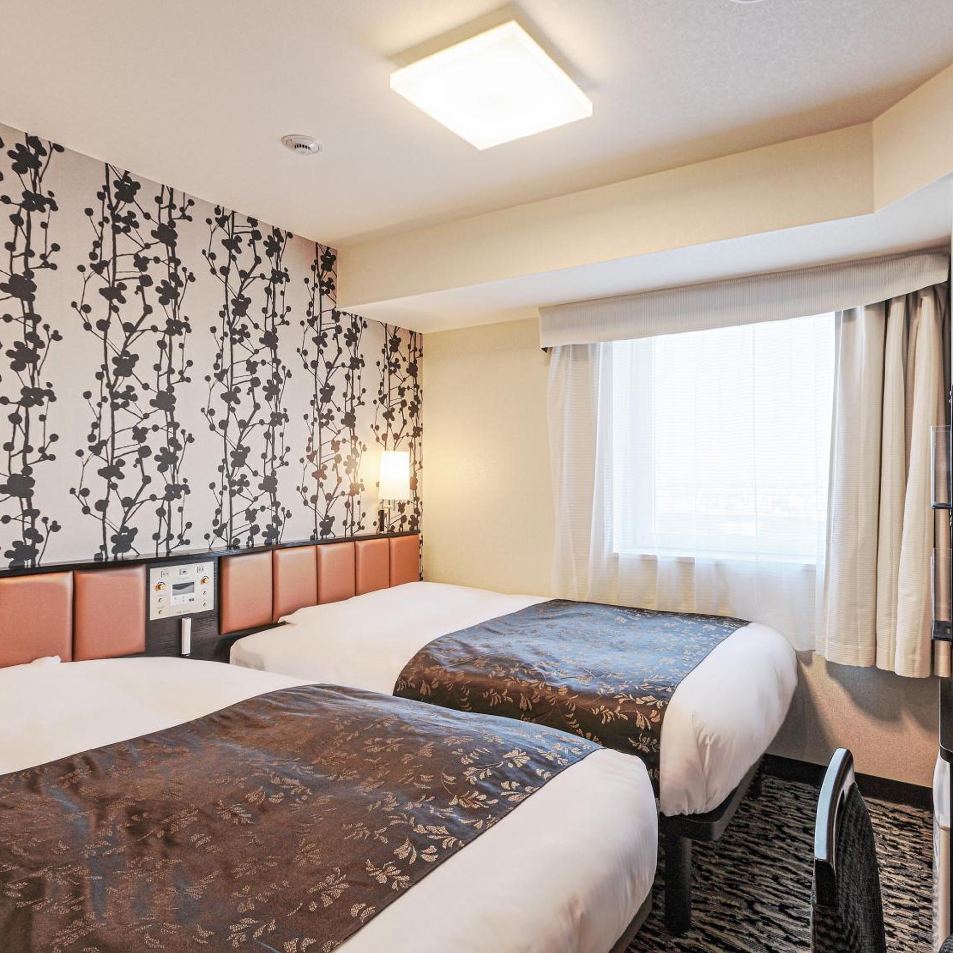Standard, Twin Beds, Bay View, High Floor