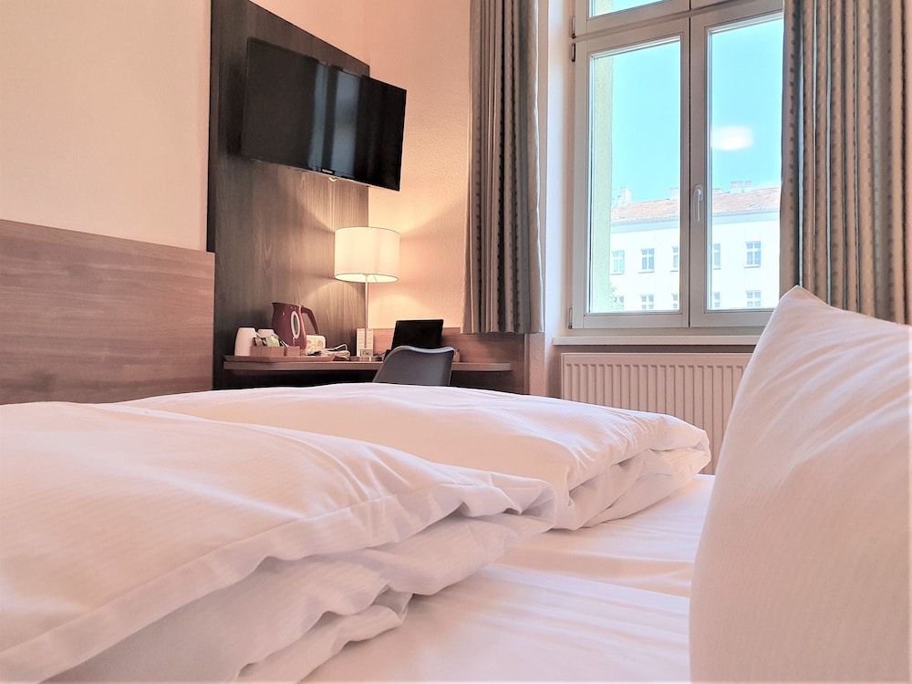 Melarose Feng Shui Hotel 27/64