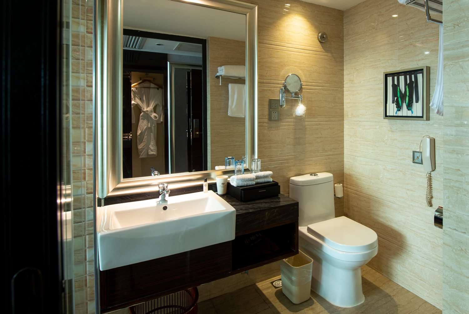 Ramada Encore by Wyndham Kaili West 14/15
