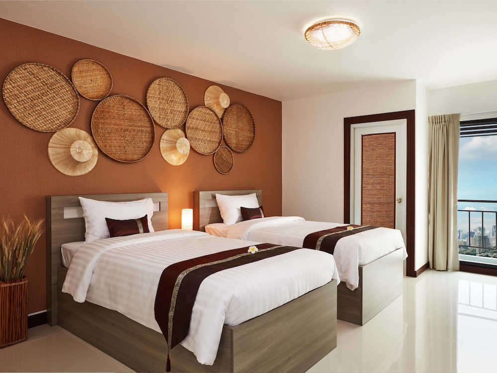 Baan Thai Boutique 26/55