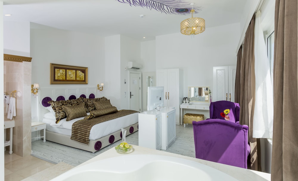 Wise Boutique Hotel & Spa 48/65