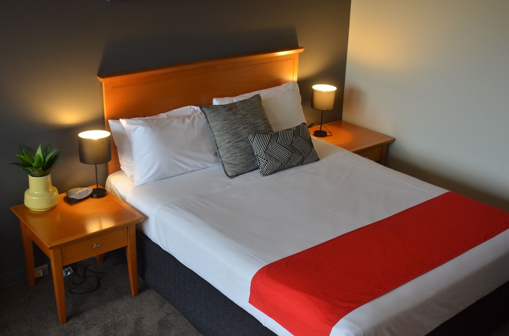 Frontier Hotel Darwin 6/32