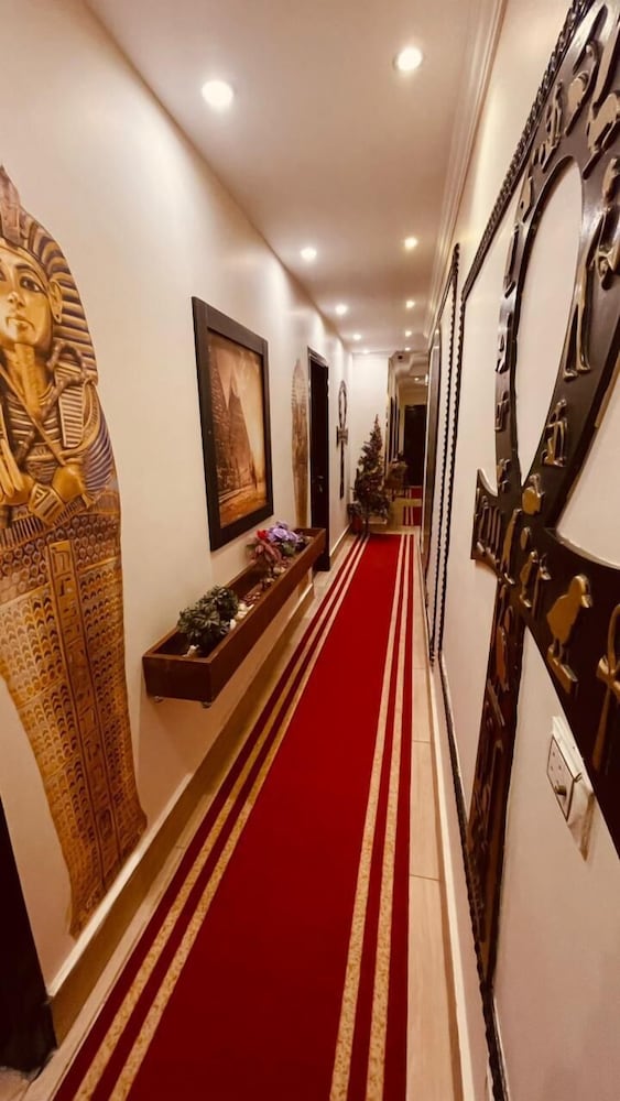 Pyramids Residence Guest House 29/50