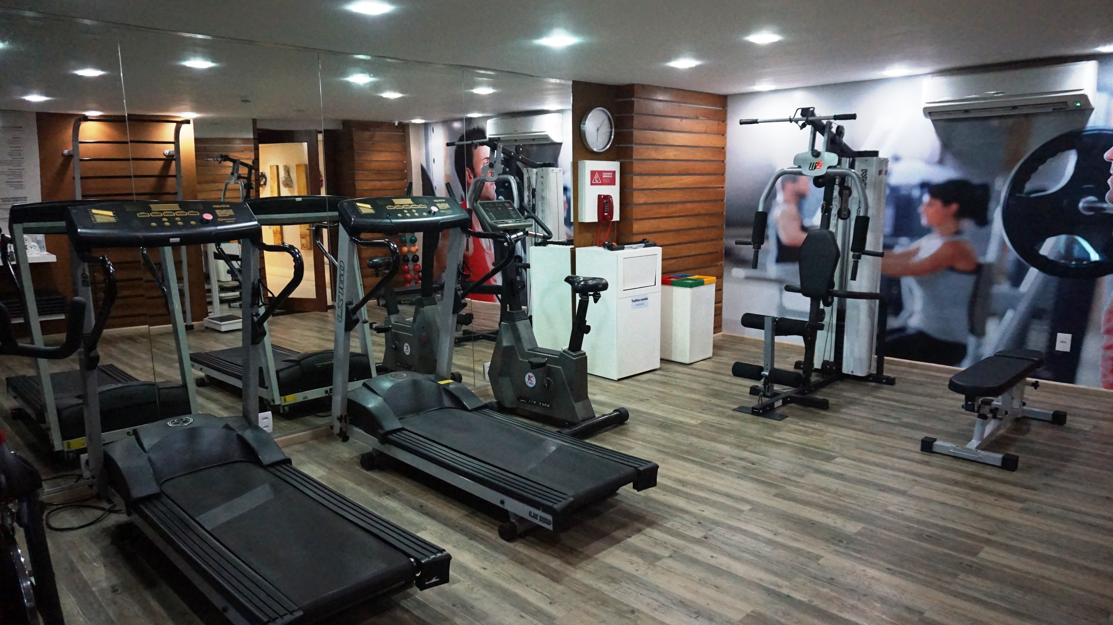 HOLIDAY INN FORTALEZA 34/76