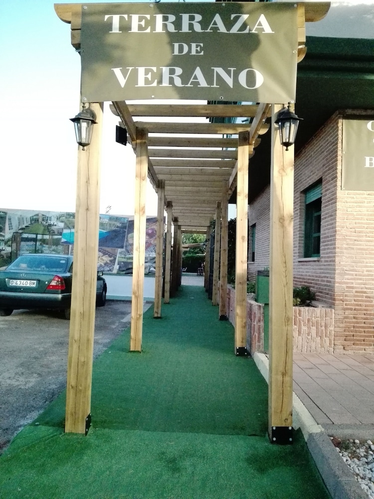 Hotel Almagro 5/73