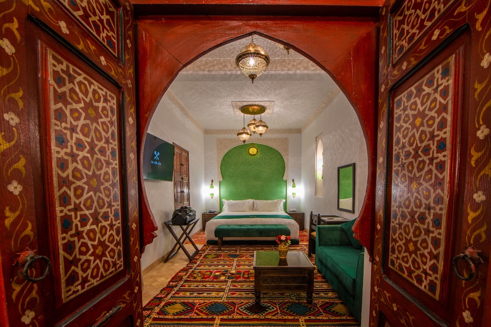 Riad La cle D or 6/50