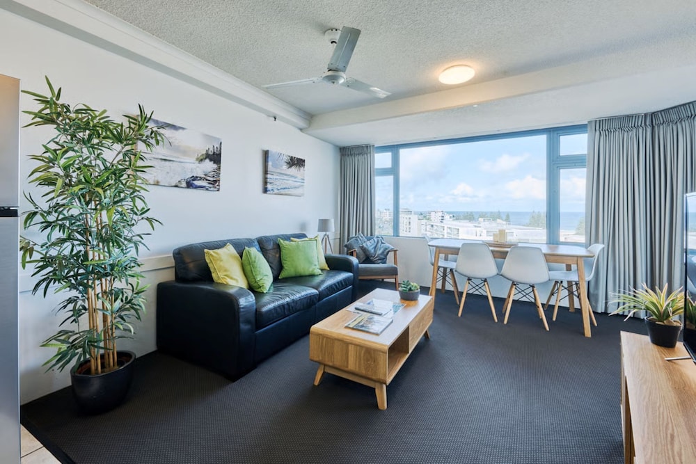 Centrepoint Holiday Apartments 30/50