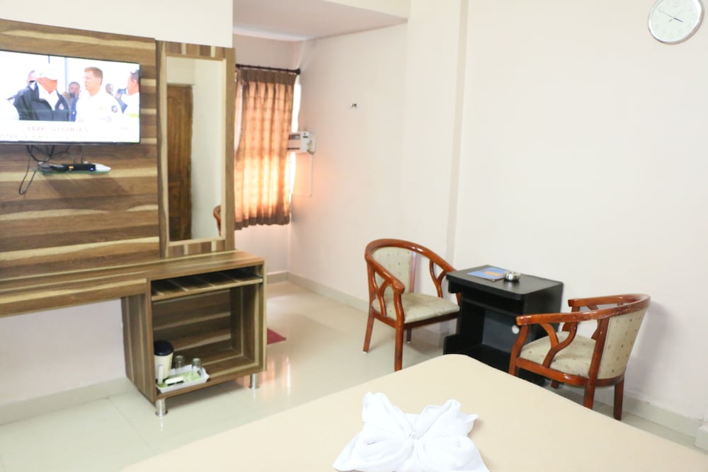 Hotel Akshaya 19/36