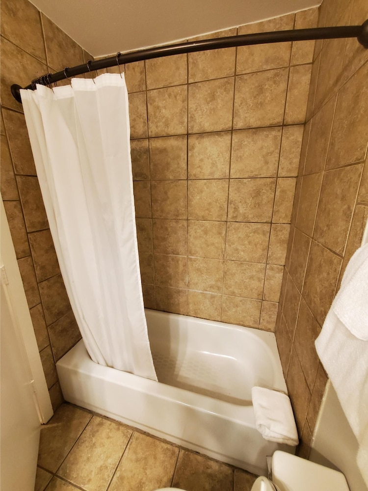 كوخ بسريرين كوين بغرفتي نوم، Callaway Gardens 4/4