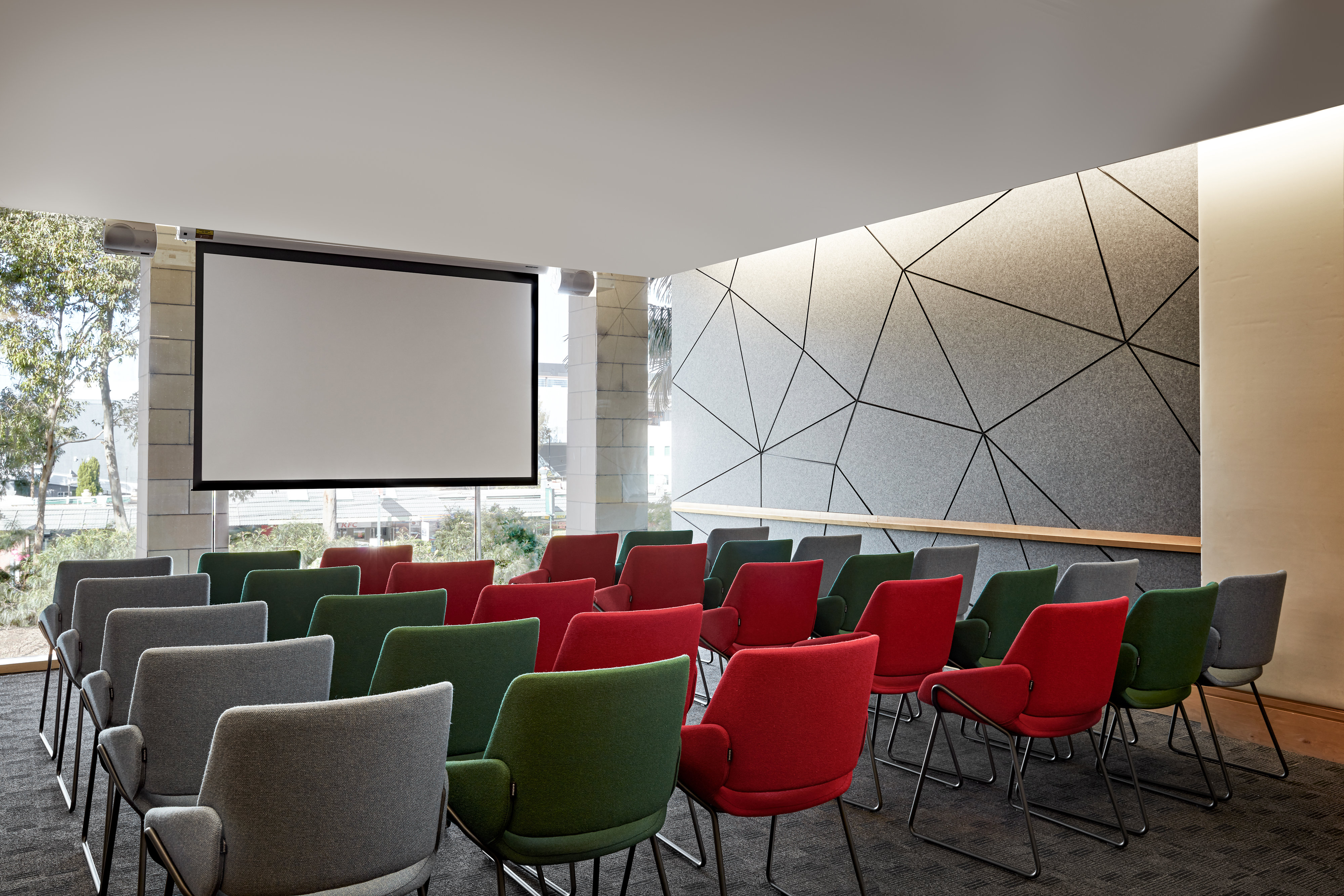 Crowne Plaza Sydney Macquarie Park By IHG 42/46
