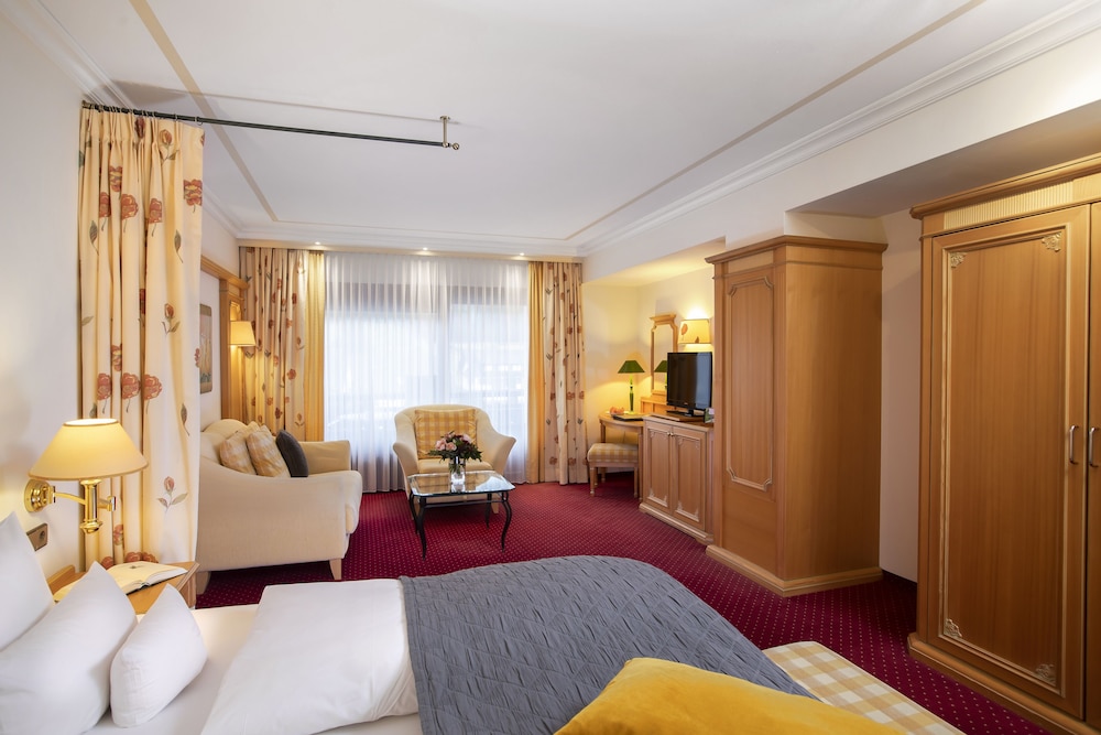 Hotel Engel Obertal 9/50