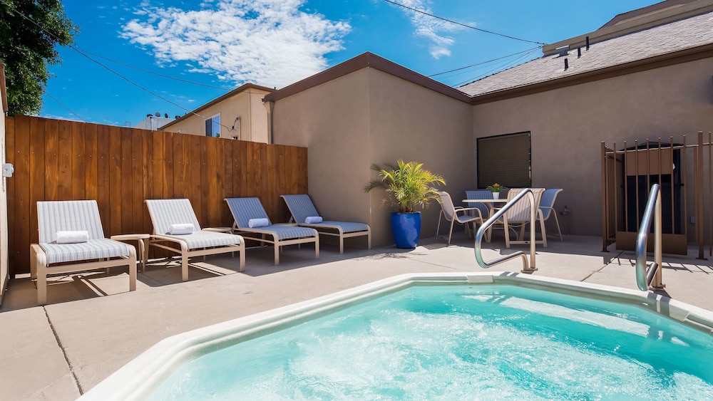 Best Western Royal Palace Inn & Suites 5/46