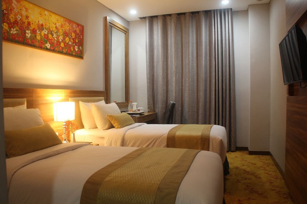 Grand Serela Yogyakarta 22/65