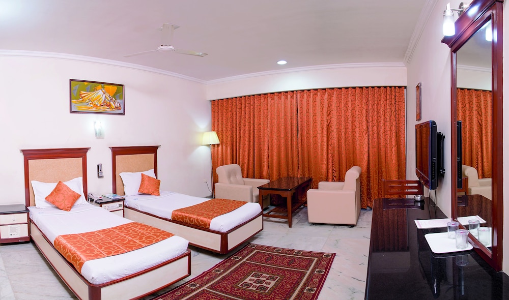 Ramyas Hotels 9/27