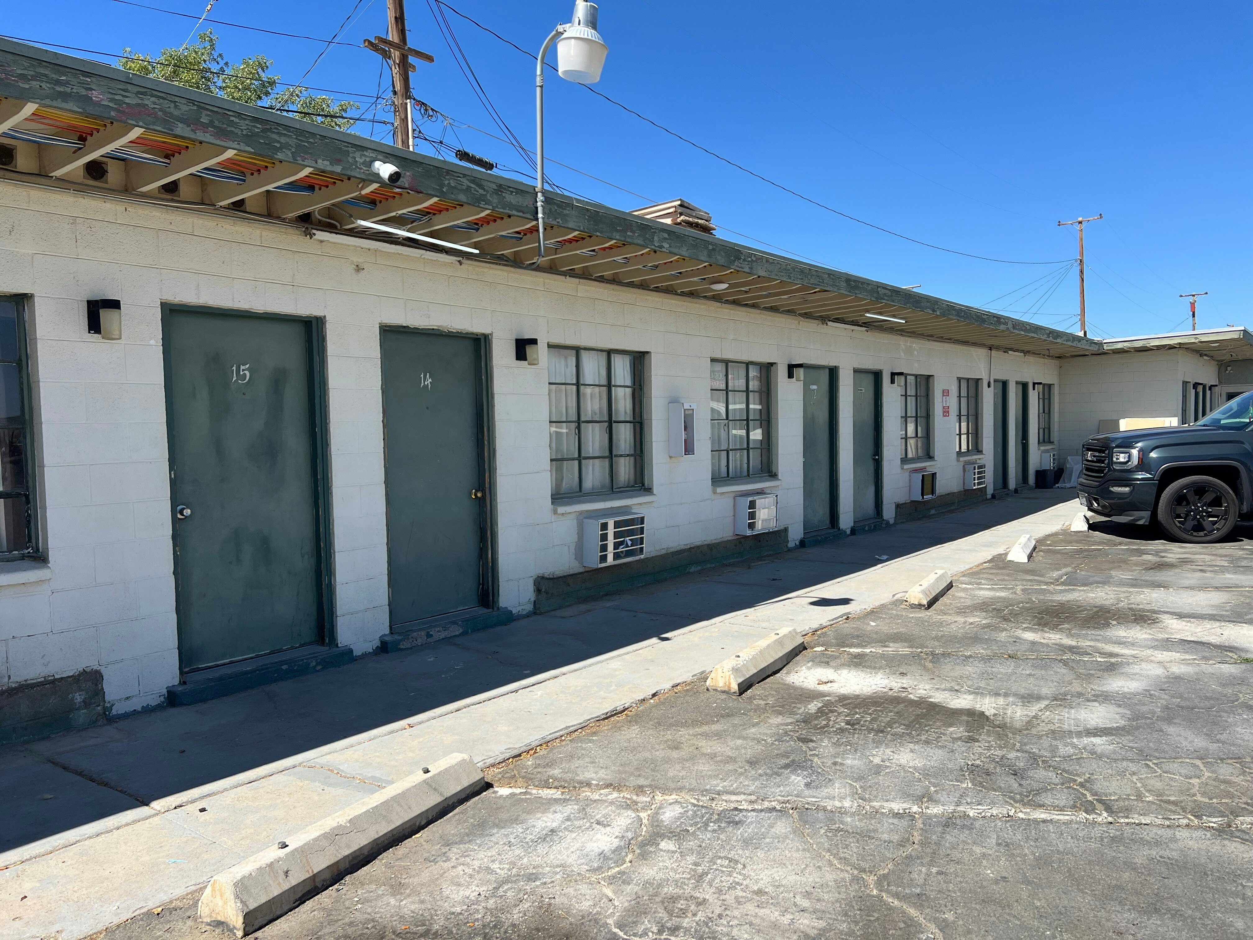 Carls Motel 24/24