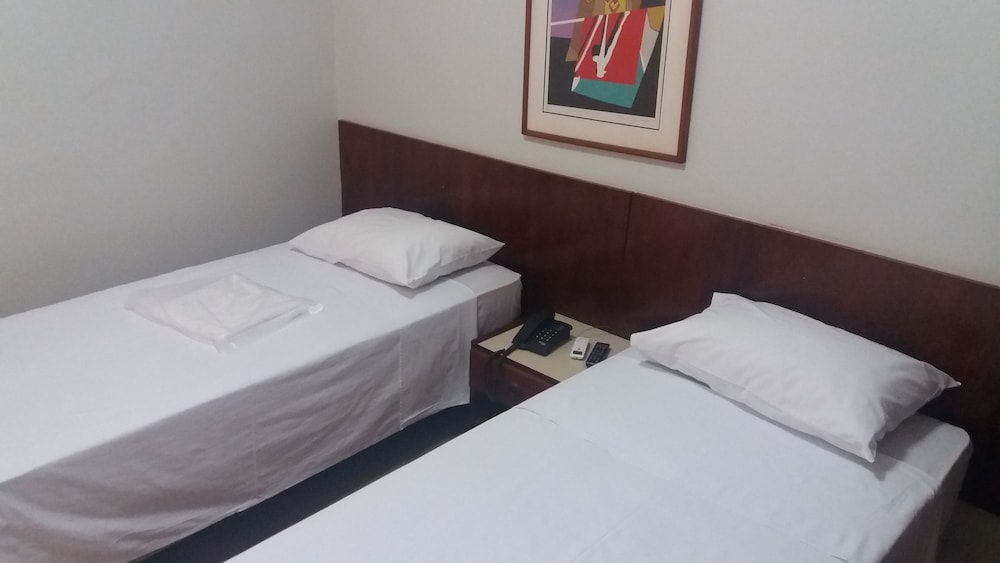 1 BEDROOM, ECONOMY, SUITE