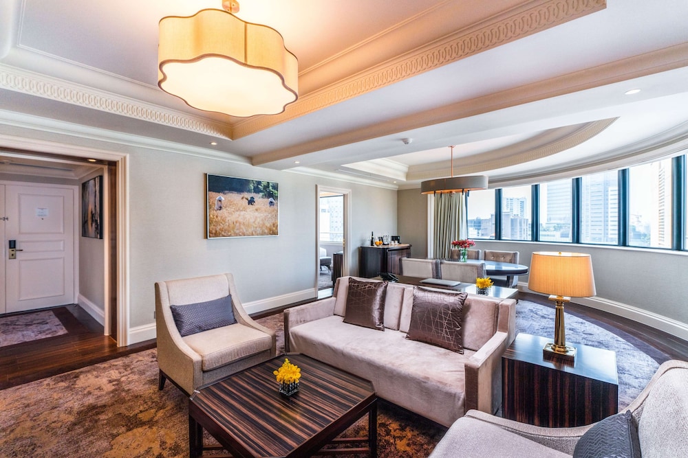Caravelle Hotel Saigon 55/80