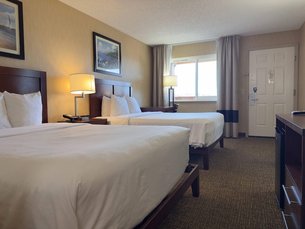 غرفة بسريرين كوين، Comfort Inn On The Bay 5/10