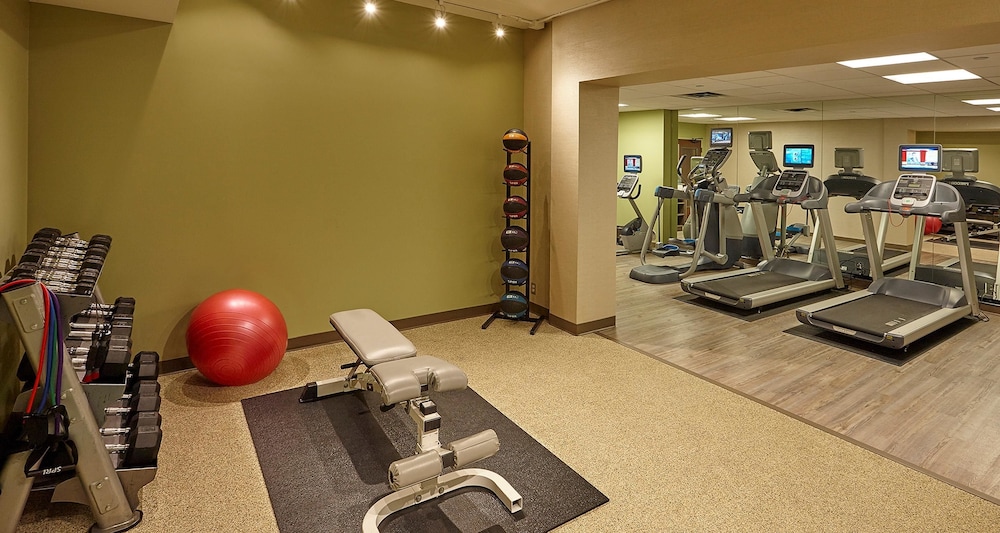 Best Western Plus the Normandy Inn Suites 17/31