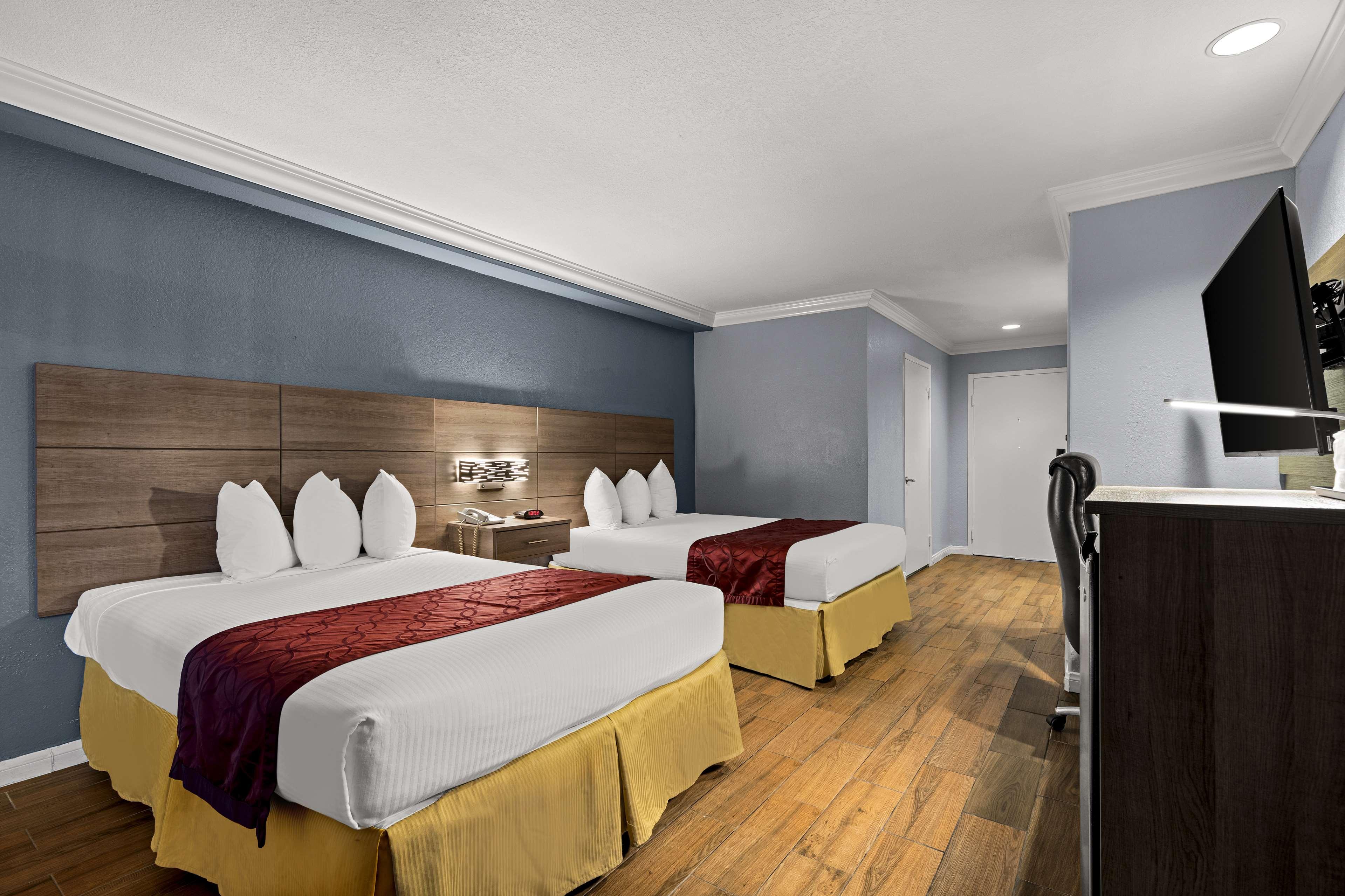 غرفة قياسية بسرير مزدوج، Best Western Moreno Hotel & Suites 3/6