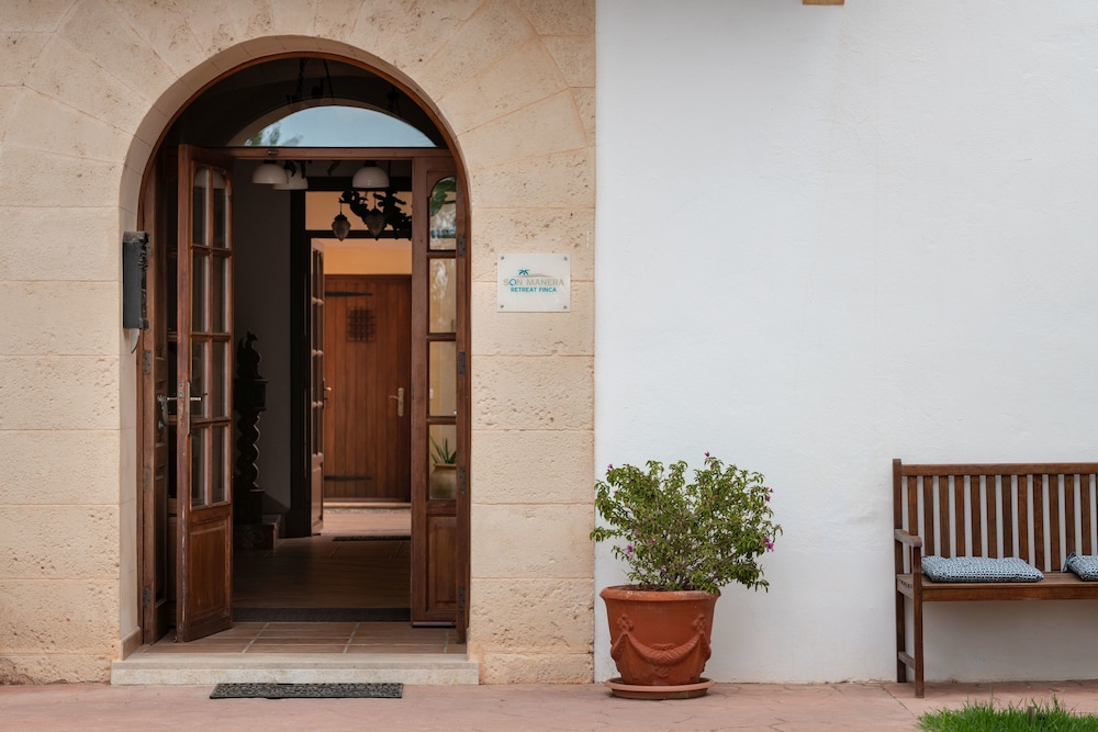 Hotel Rural Son Manera 23/65