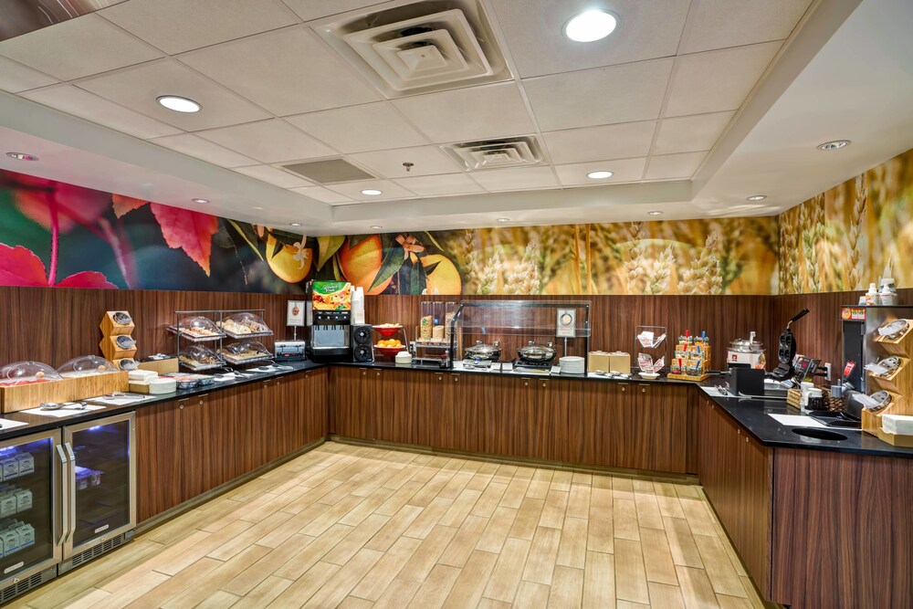 Fairfield Inn By Marriott Christiansburg 12/44