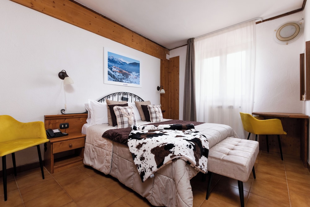 غرفة بسريرين منفصلين، Hotel Iris 5/7