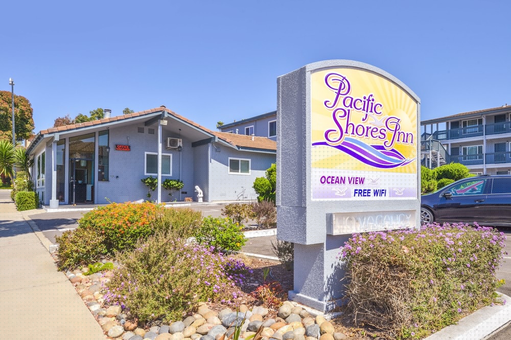 Pacific Shores Inn 1/56