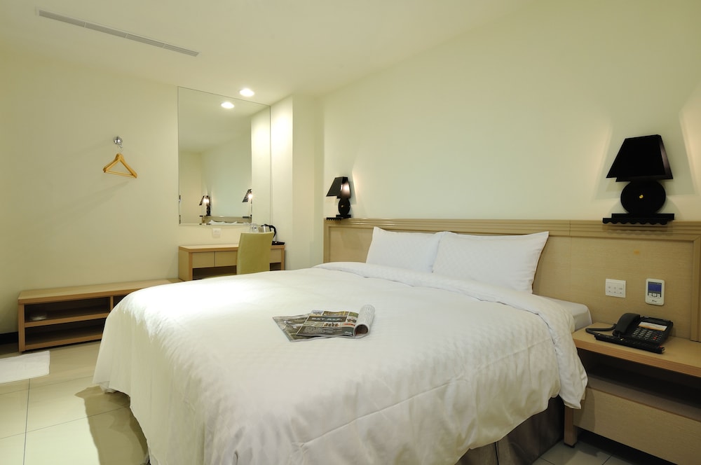 Bravo Hotel 22/43