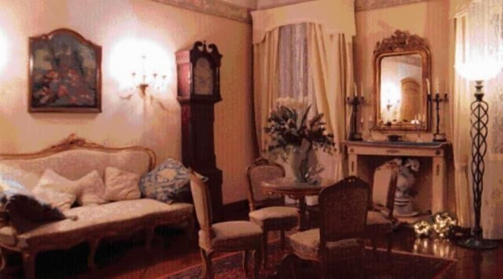 Arnaldo Aquila DAOro Hotel 20/39