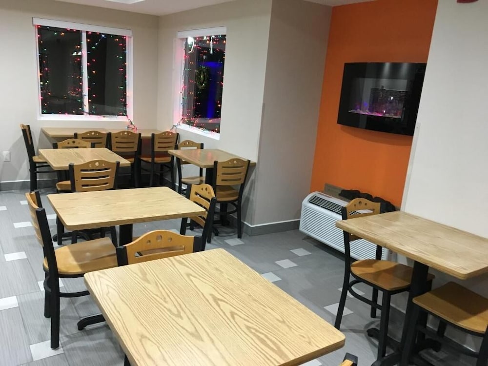 Travel Inn and Suites Flemington 36/50