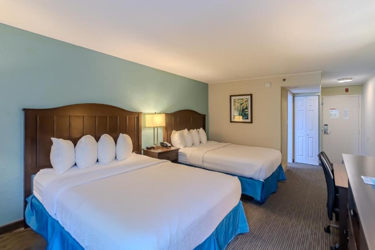 Quality Inn & Suites Williamsburg, VA 10/20