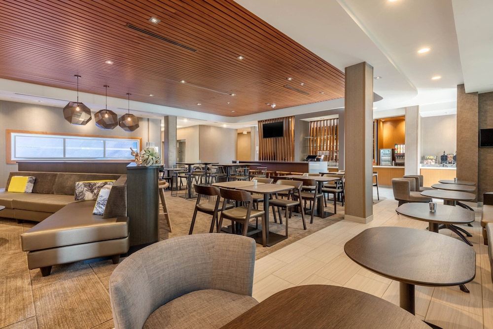 Springhill Suites By Marriott Charlotte Southwest 42/49