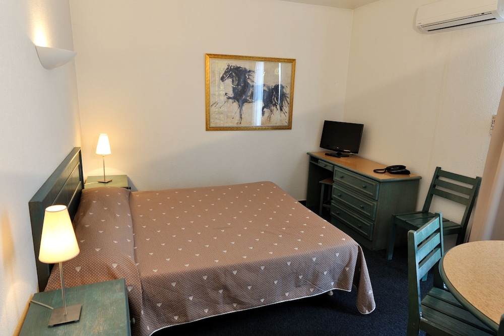 RESIDHOTEL LES CORALYNES 15/28
