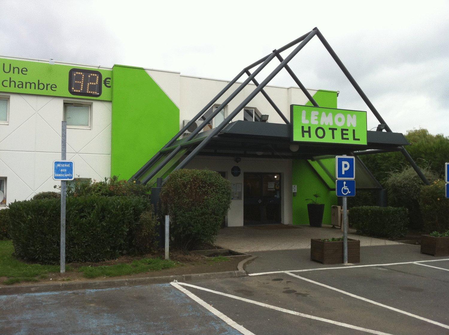 Lemon Hotel - Tourcoing 24/26