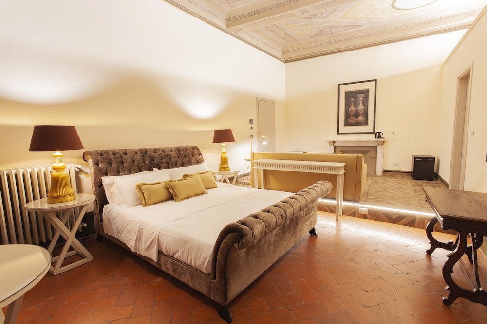 Palazzo Martellini Residenza D'epoca 23/52