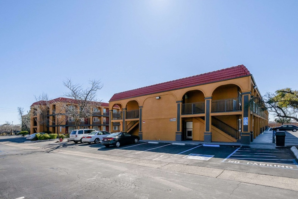 Quality Inn Redding Near I-5 17/51
