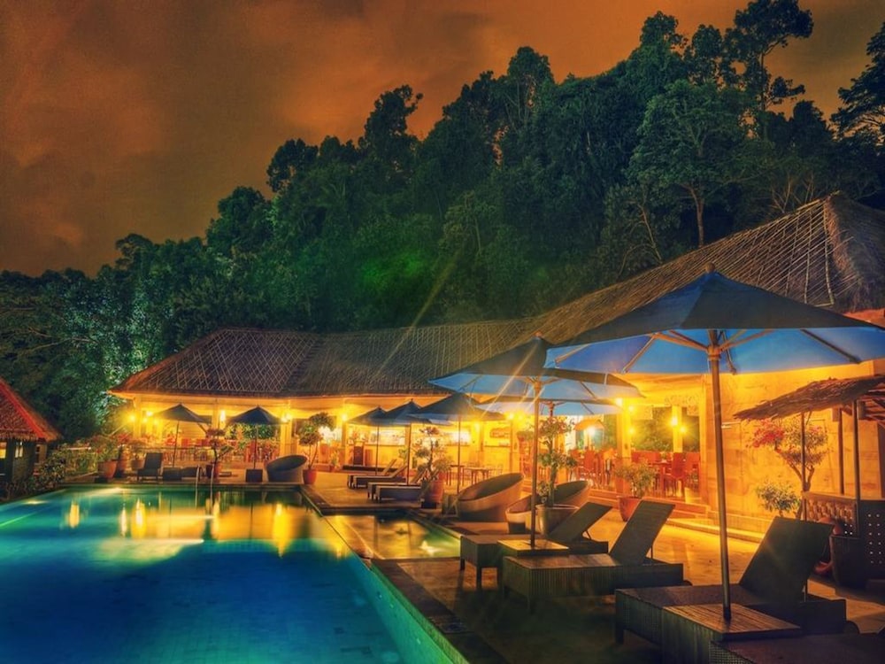 Gayana Marine Resort 65/71