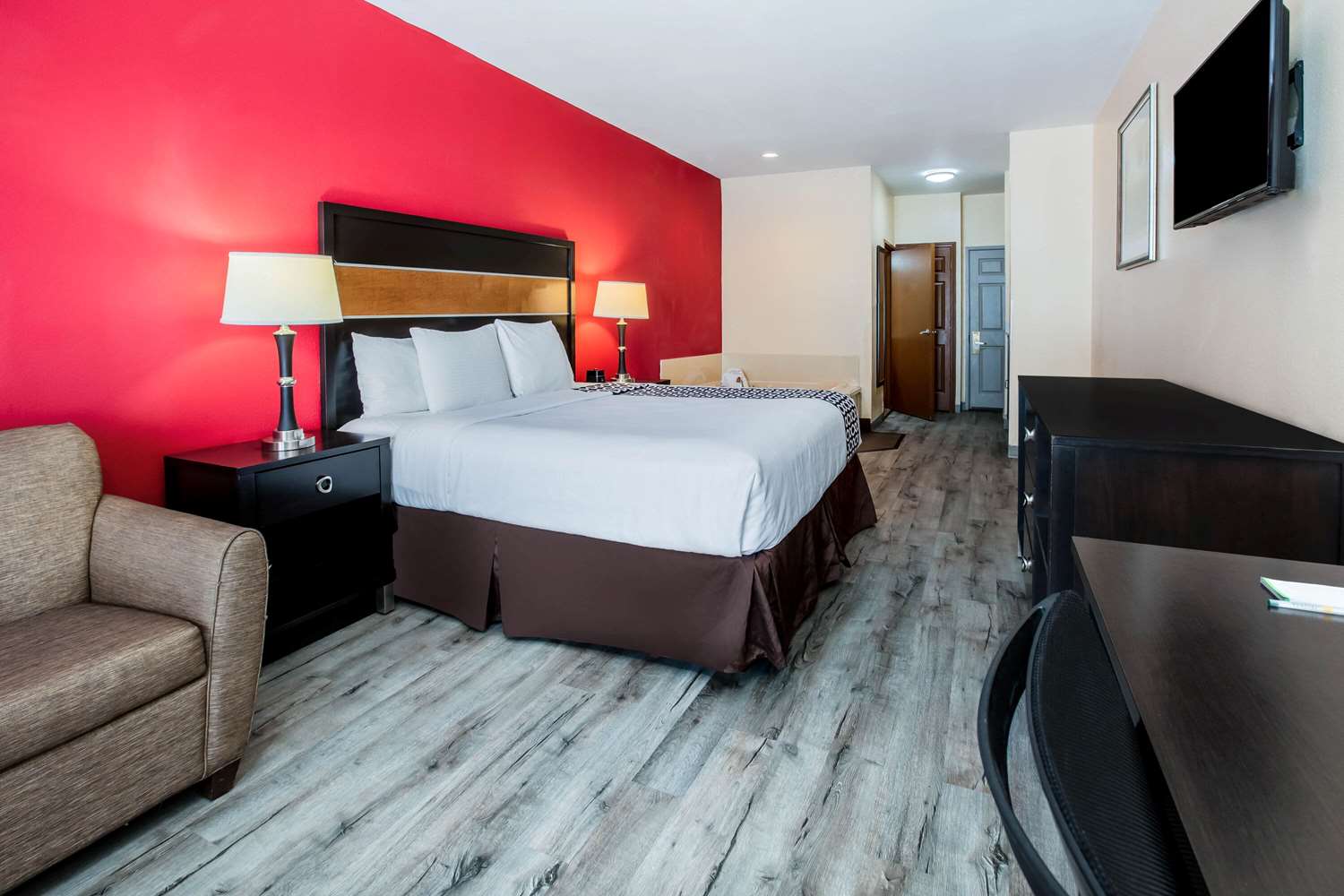 La Quinta Inn & Suites by Wyndham Dallas Mesquite 17/67