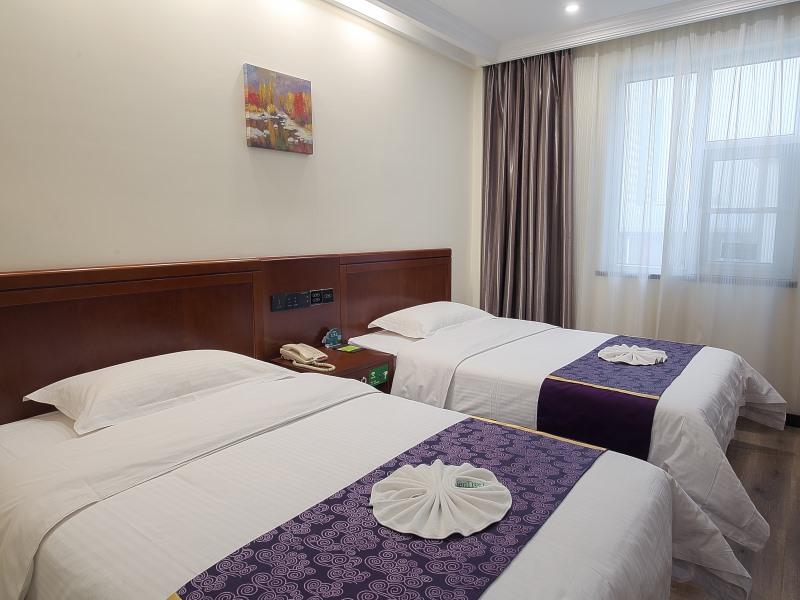 GreenTree Inn Puyang Ruifengyuan Business Hotel 8/25