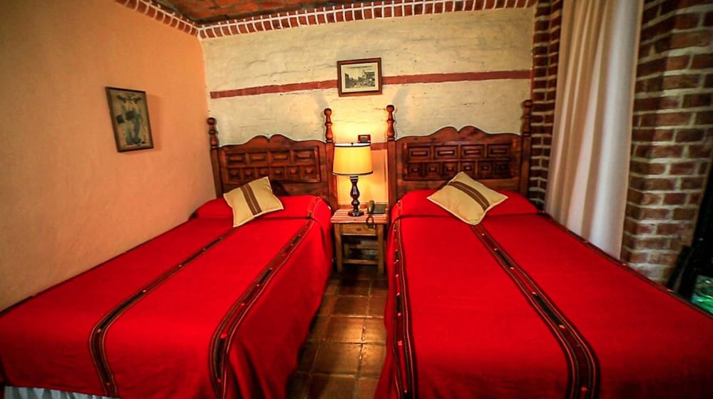 Hotel San Buenaventura De Atitlan 13/50