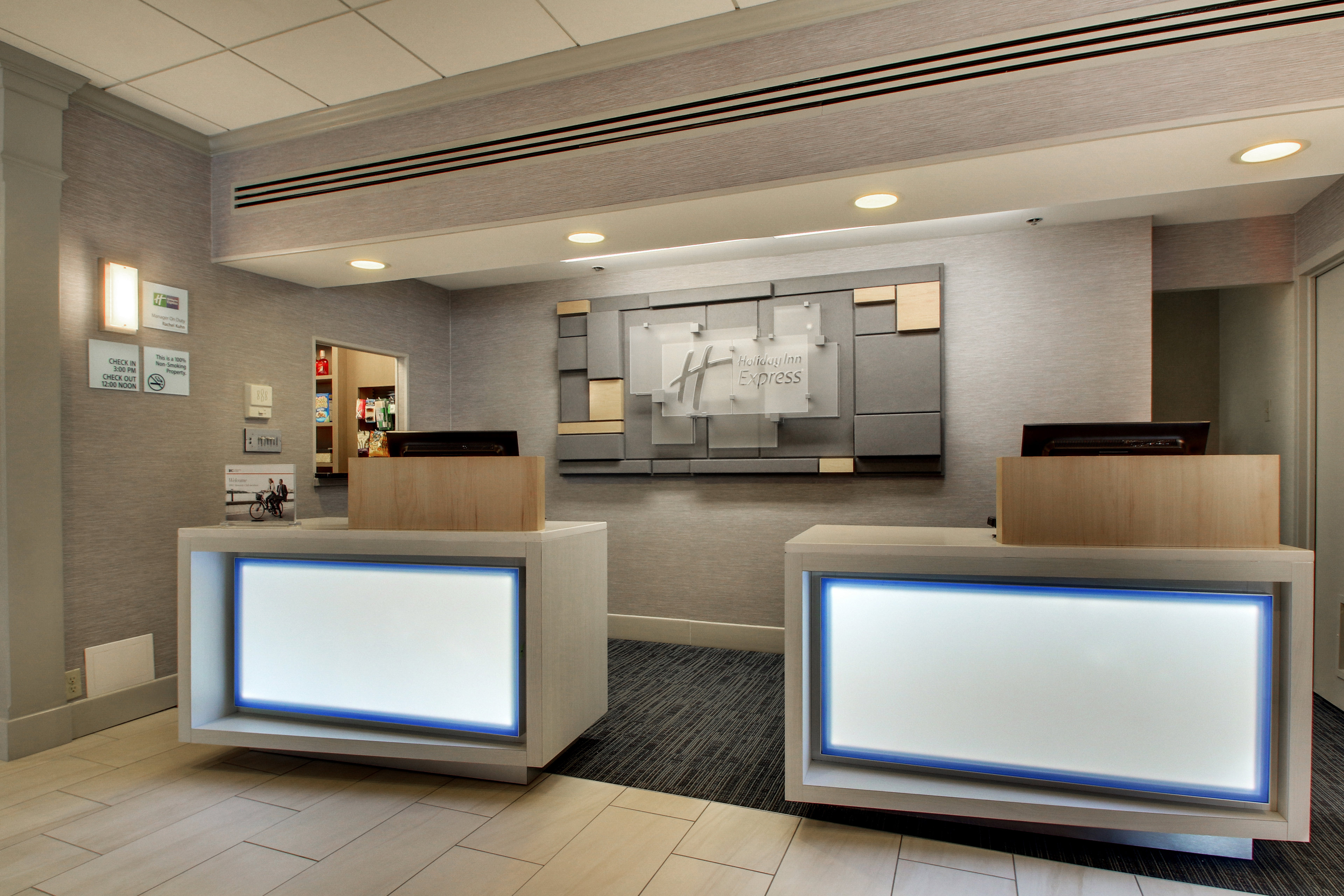 Holiday Inn Express Poughkeepsie 6/48