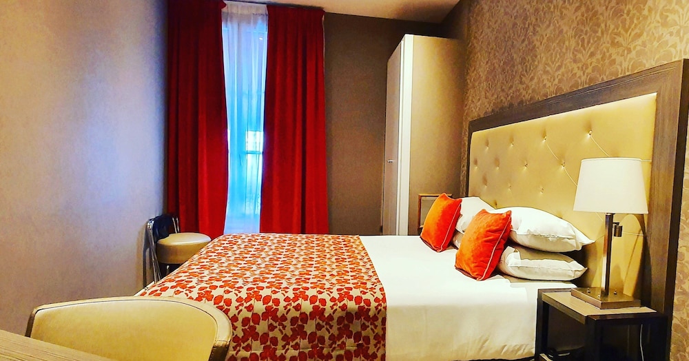 غرفة مفردة بسرير فردي، Hotel Eiffel Kennedy 8/19