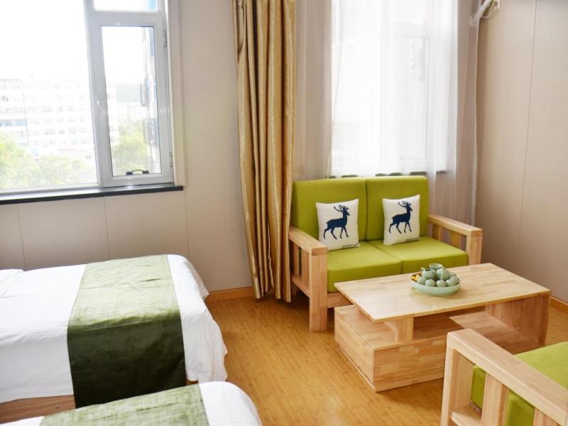 GreenTree Inn Shanxi Taiyuan Gujiao East Dachuan Road Express Hotel 35/50