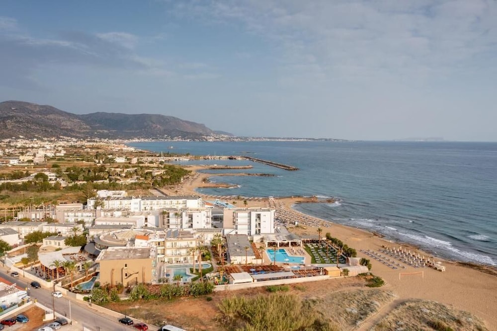 Malia Bay Beach Hotel And Bungalows 66/71