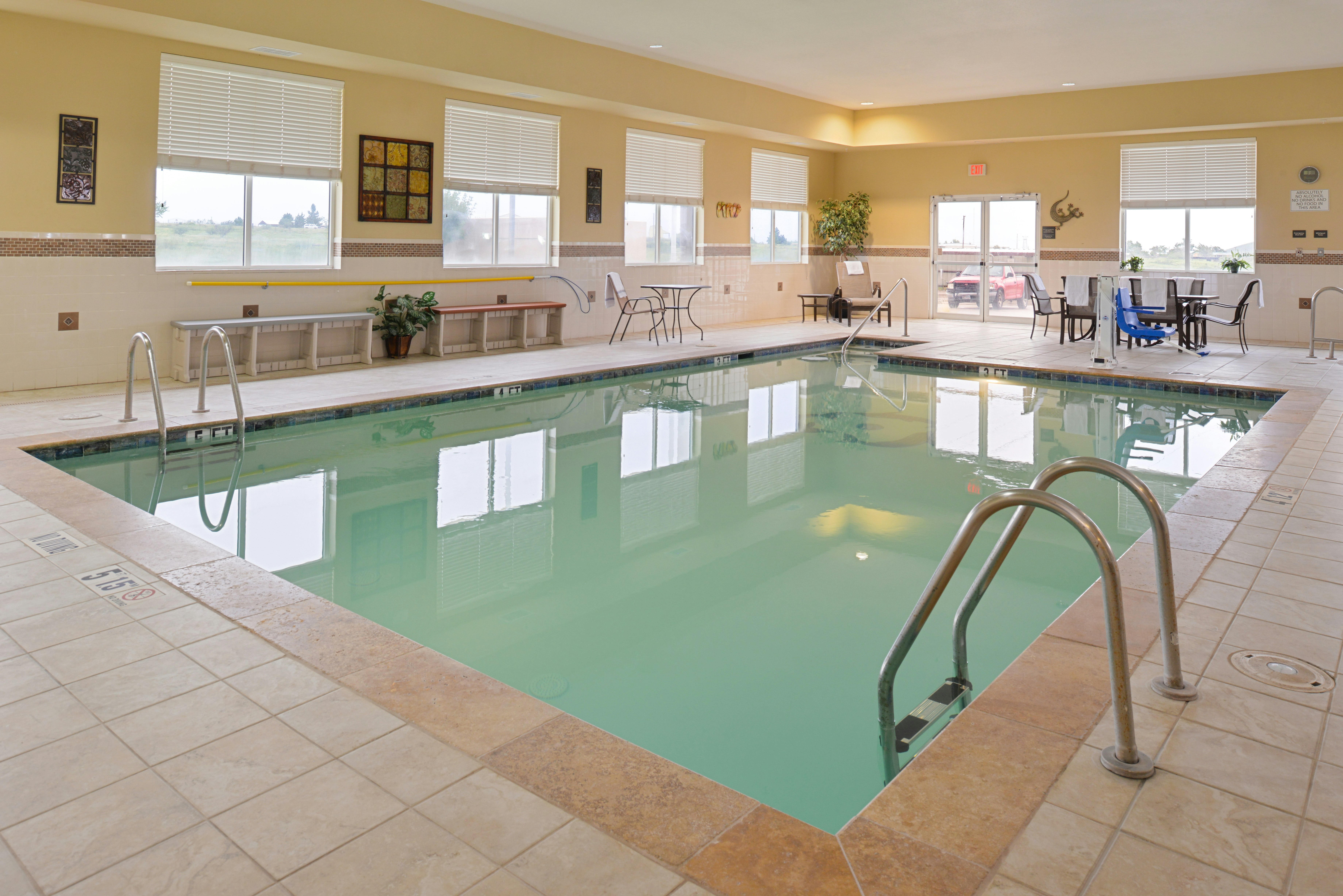 Hampton Inn Alpine 28/60