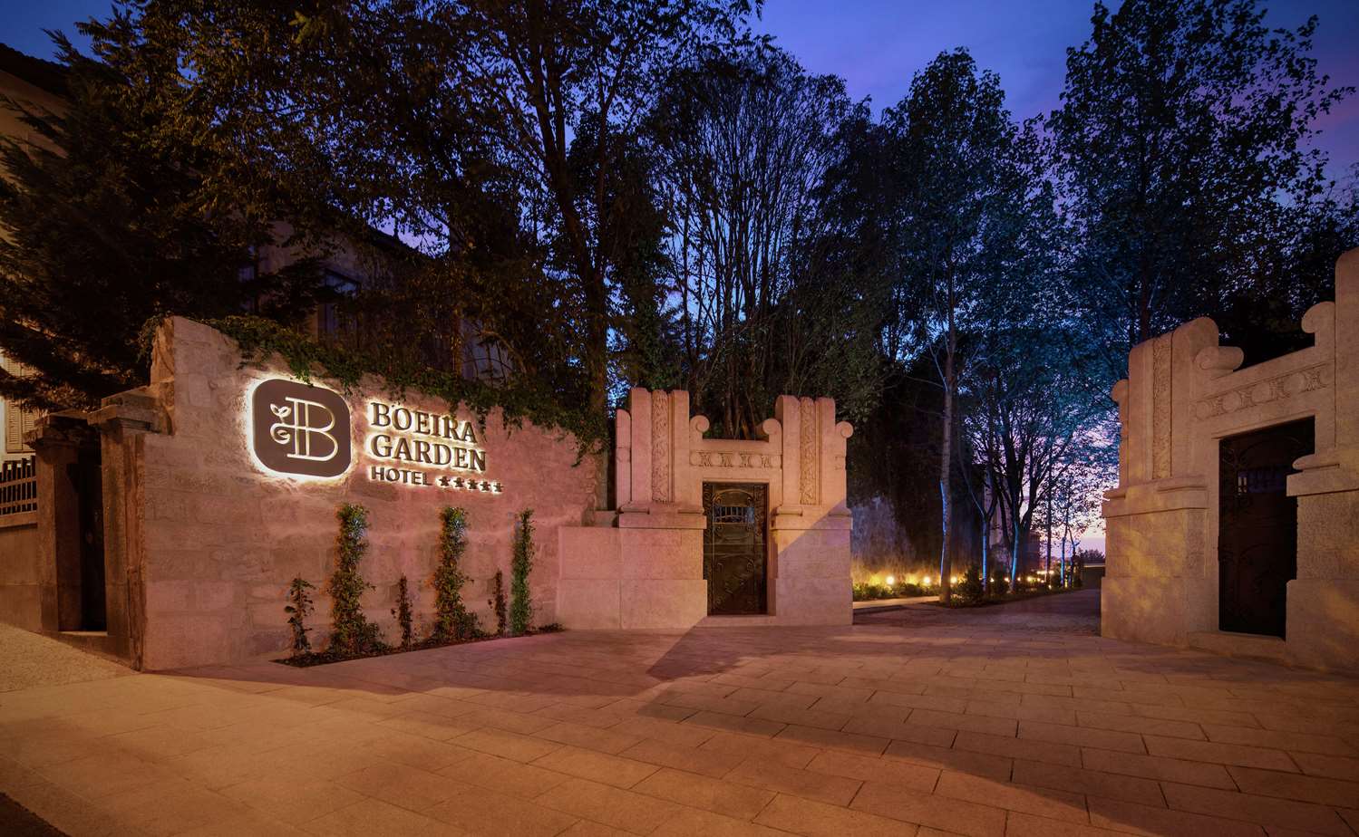 Boeira Garden Hotel Porto Gaia, Curio Collection by Hilton 61/64