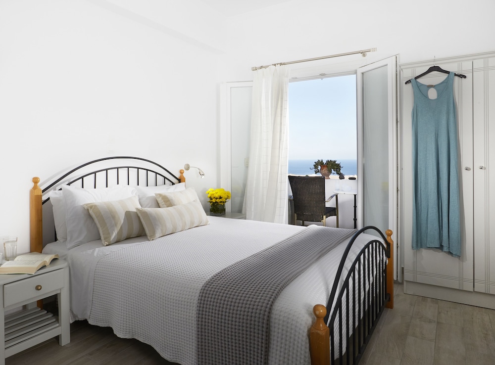 Milos Villas Hotel 9/34